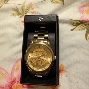 Valentina Luxurious Gold Watch